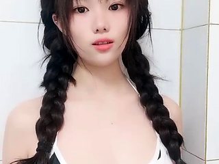 Amateur Asian Webcam Strip Masturbation