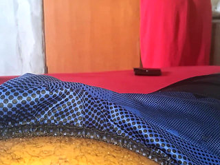I can't believe it! My hot stepmom big ass and huge boobs my cock