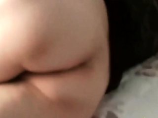 Horny Chinese MILF Mom Satisfies Herself