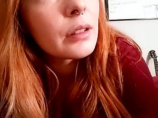 Cute amateur brunette naughty in solo jerking show on camera