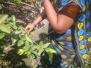 Indian Tamil Priyanka Housewife Outdoor Sex