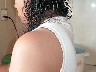 Secret Shoot of My Aunt, While She Cooks