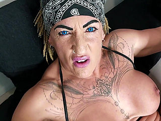 I Put on My Huge Pussy with My Vacuum Pump 5