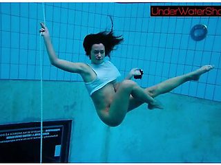 Sexy Cute Beauty Alla Swims In The Swimming Pool