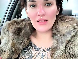 Brunette Solo Webcam Masturbation