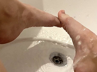 She Can’t Stop Fuck Herself with Fingers. Squirt Time