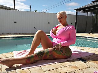 Kaden Kole Rides Johnny Loves Big Cock