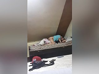 Fucking My Horny Roommate While Her Boyfriend Is Not Around