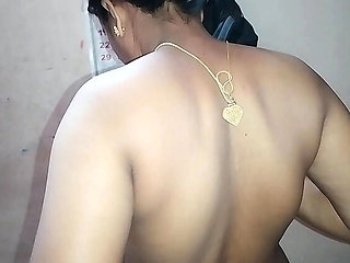 Mallu Wife Sucks Husband's Penis and Milks Him in Homemade Indian Sex