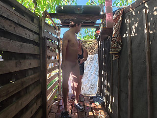Outdoor Shower Couple