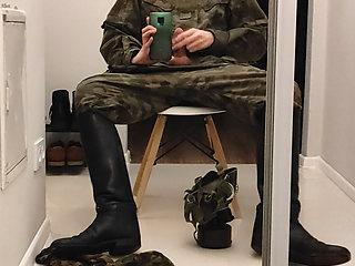 Gay Army Men Fun My Dick in Leather