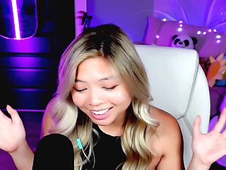 Alluring petite Asian Ivoryxnight will distract you effortlessly with her ASMR magic