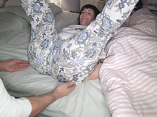 Chubby Stepmom Gets Filled: Missionary Creampie with Hairy MILF Pussy