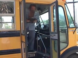 The driver fucks me in the bus