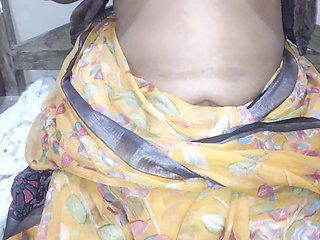 Bhabhi Show Body to Her Boyfriend