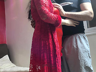 My Name Is Madam Noha 23 Years From Saudia Arabia