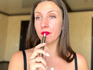 Yawn Goddess: Uvula Show