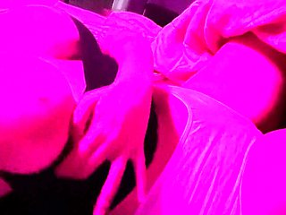 Savannah James Milfs In Heat For Big Boobs Hd