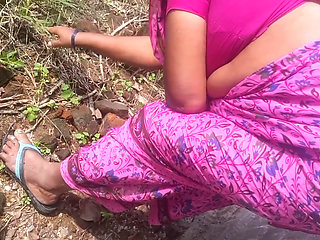 Big boobs Priyanka Tamil aunty cleaning the garden