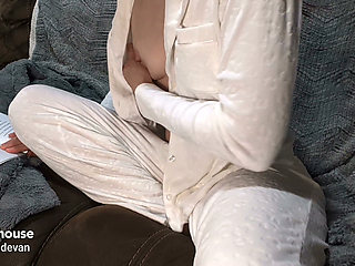 College Girl Reading Erotica Book Masturbates