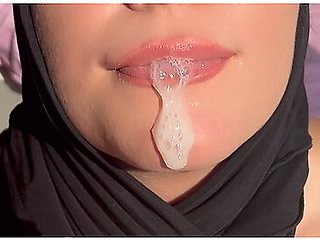 Wife gets fucked while cleaning the house