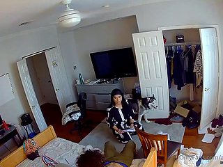 Amateur Webcam Teen Masturbates And Teases