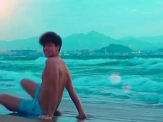 [hbw] Bare Surf Boys