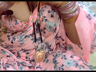 Bhojpuri Bhabhi ki huyi ghar me devar se chudayi