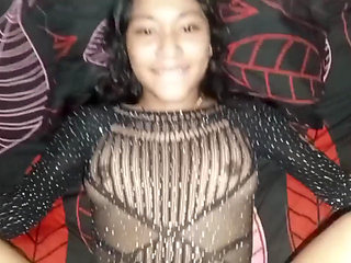 AMATEUR VIDEO - I RECORD MYSELF WITH MY BEAUTIFUL VENEZUELAN NEIGHBOR, I RECORD WITH MY CELL PHONE HOW I FUCK HER - PORN IN SPANISH