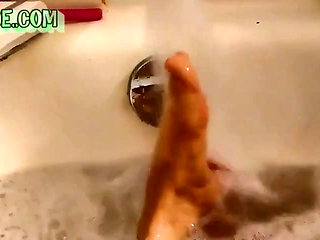 Bath Foot Show Vol 1 for My Foot Lover Watch as I Run a Bubble Bath. I Run the Warm Water on My Feet Filling the Tub