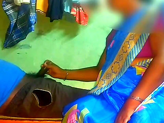 Indian Housewife Aunty Blowjop