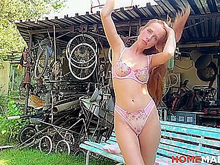 Max Dior And Holly Molly - 18yo Redhead Films Her Outdoor Sex Weekend