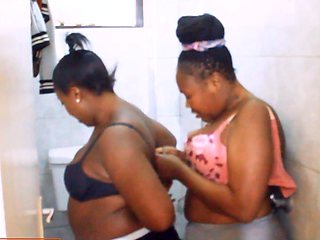 THICK EBONY LESBIANS came home and finally scissored