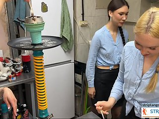 dirtypub Free sex chat at stripTango