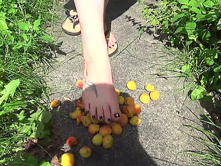 I will feed you from my feets & toes! Apricots crush outdoor!