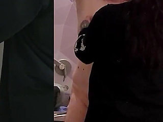 My Borrowed Slave Got a Golden Pussy 1/2