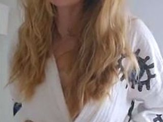 Ekaterina Lisina - Butt, Breastand Foot Oil Massage