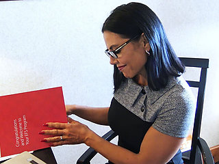 Office Foot Bitch 3! (smelly Nylons of Female Boss)!