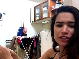 Amateur Webcam Teen Masturbates And Teases
