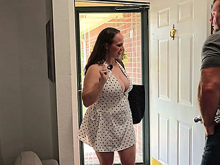 Hotwife MILF Cheats and Gets Creampied by Big Muscular Bull