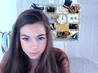 Amateur Webcam Babes Going Solo