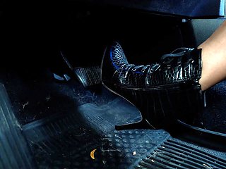 Snake Skin Pedal Pumping