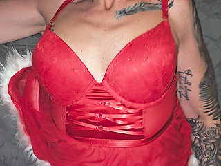 Quick Fuck and Creampie in Xmas Outfit After Deepthroat BJ