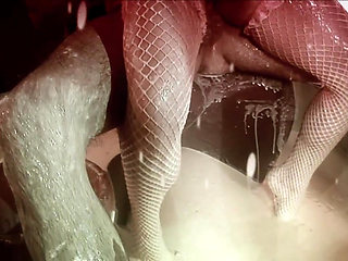 Wild hot sex for a busty bitch in heat in search of big hard cock