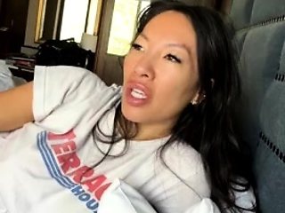Webcam Asian chick anal masturbation tease