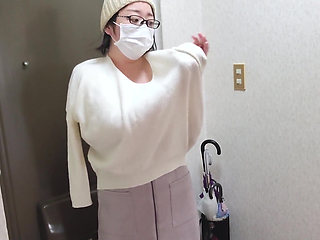 A Married Woman Masturbates with Her Legs Spread