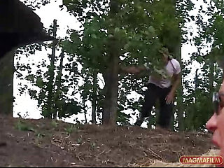 Unexpected Threesome Outdorrs in a Car