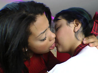 Lesbian Hot Kisses with Giant Dominatrix