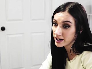 Lily Larimar ends up tribbing because these ladies are WILD