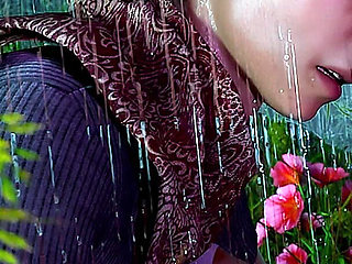 Love Season 8: Alex-nina Cave Rain Boob Reveal & First Fuck